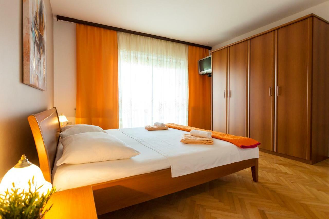 Apartment Meri Крк Экстерьер фото